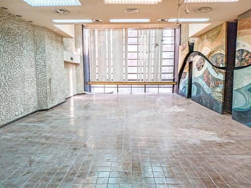 Imagen 3 de 22 de Alquiler O Venta - Edificio Comercial En Block De 5 Plantas - Microcentro