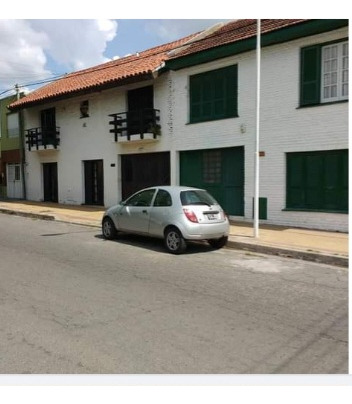 Casa En Venta Semicentricia