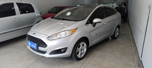 Ford Fiesta 1.6 16v Titanium Flex Powershift 5p