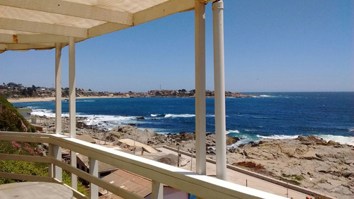 Casa En El Quisco Con Gran Terraza Frente Al Mar