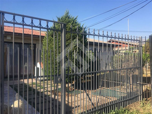 Casa En Venta En Ñuñoa