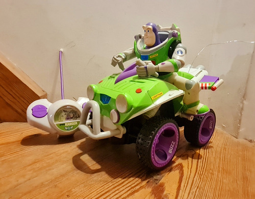 Auto Control Remoto Disney Toy Story Buzz Lightyear