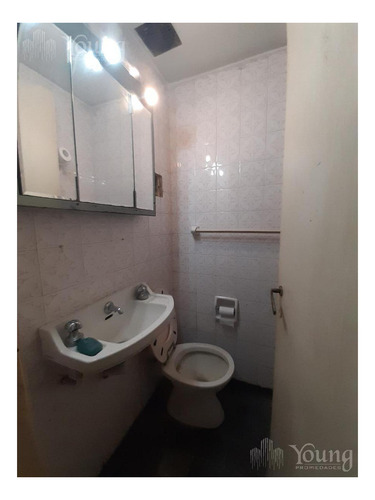 Imagen 13 de 28 de Casa De 4 Ambientes Con Jardin Y Pileta En Berazategui
