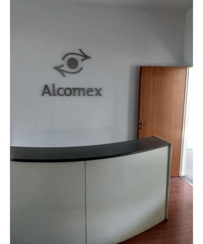 Imagen 3 de 7 de Gran Oficina Al Frente Y Cochera