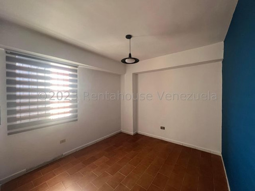 Imagen 23 de 26 de Apartamento En Venta Urb El Centro, Maracay 23-19254 Hc