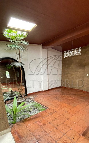 Casas En Venta En La Virgen