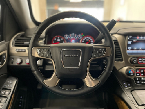 GMC Yukon 6.2 Denali V8 At