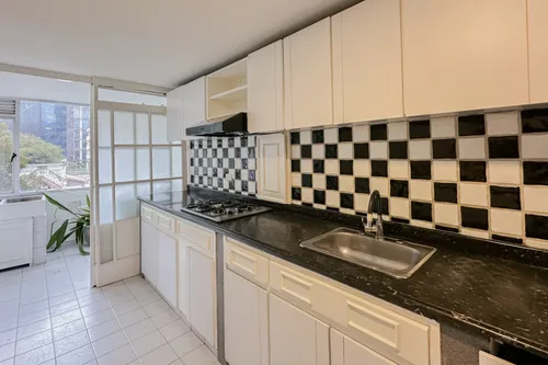 Apartamento En Venta En El Nogal. Cod V7510