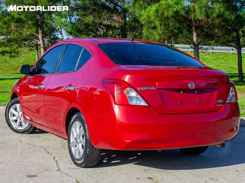 Imagen 3 de 25 de Nissan Versa 1.6 Automático Extra Full | Permuta / Financia