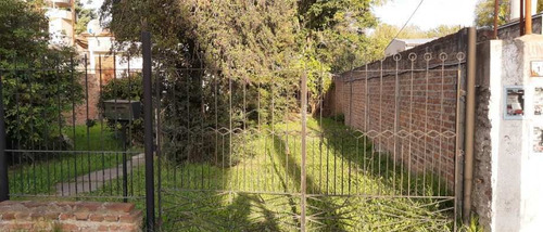 Imagen 2 de 8 de Permuta - Casa A Reciclar De 3 Ambientes En Venta - Ituzaingo Norte