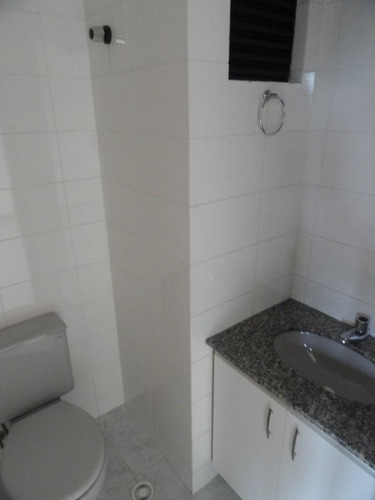 Imagem 6 de 12 de Cjto Comercial/sala Para Alugar - 10700.008