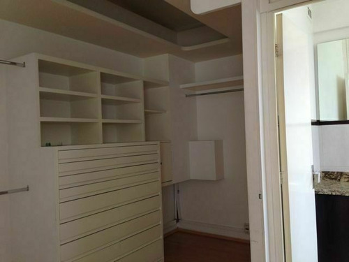 Imagen 10 de 14 de Casa En Venta En Bosques De Las Lomas Con Uso De Suelo Para