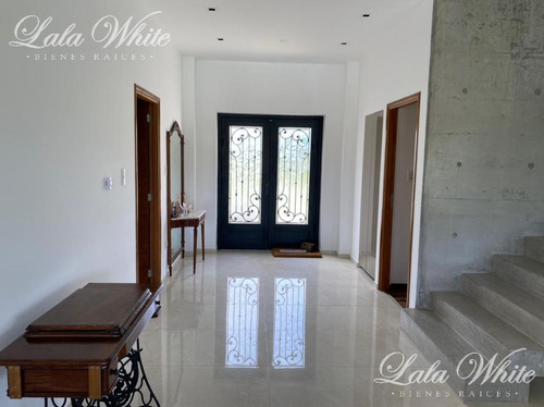 Imagen 4 de 20 de Venta - Casa A La Laguna En Lagos De San Eliseo