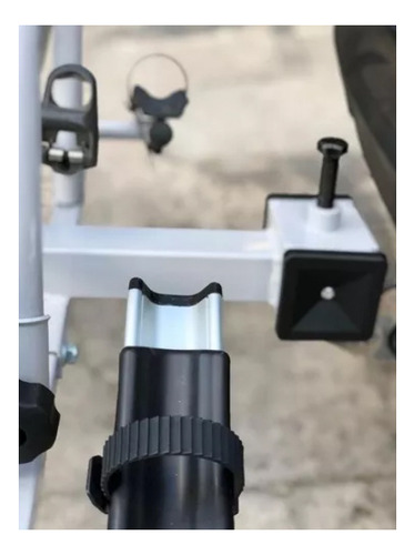Imagen 2 de 7 de Porta Bicicleta Para Enganche Bocha Remolque Iael Jb-030