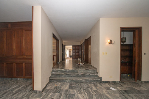 Excepcional Casa En Venta En La Ciudad De Concordia