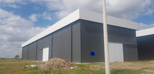Imagen 1 de 5 de Polo 52, Galpon De 1500m2!