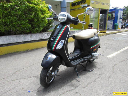 Imagen 8 de 25 de Vespa Vxl 150