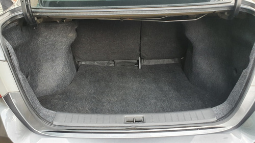 Imagen 9 de 15 de Nissan Sentra 2017 - Ilf87o
