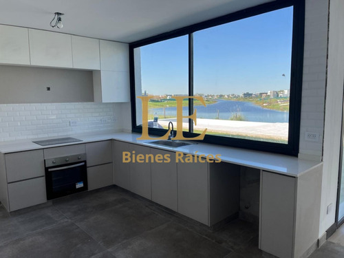 Venta Casa A La Venta En El Naudir A La Laguna