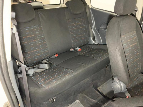 Fiat Uno Vivace 1.0