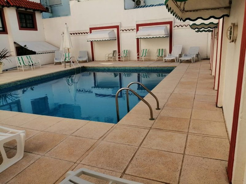 Venta De Apartamento 1 Dormitorio Península, Punta Del Este