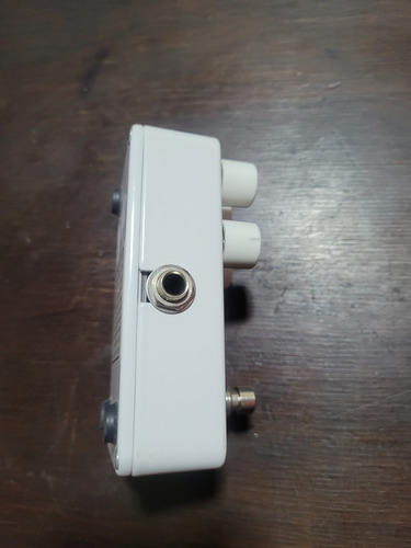 Pedal Electro-harmonix Canyon Delay Branco (Usado)