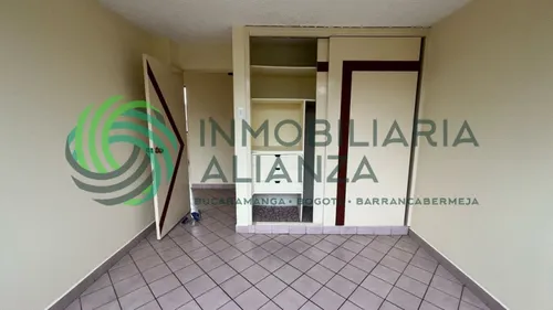 Apartamento En Arriendo En Provenza. Cod A1449
