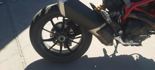 Imagen 2 de 4 de Ducati Hipermotard