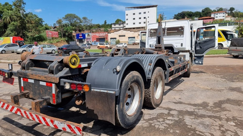 Imagem 2 de 15 de Mercedes-benz 2430 6x2 Ano 2014 Rollon-rolloof