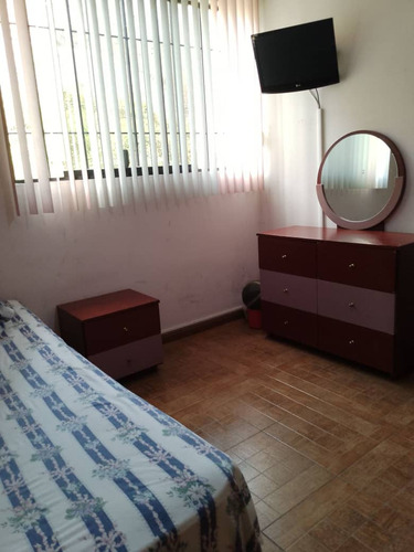 Apartamento En Los Teques Estado Miranda Res. La Quinta