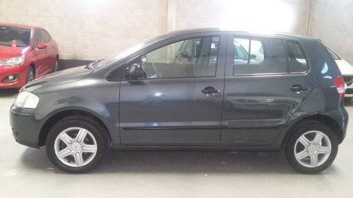 Imagen 10 de 13 de Vw Fox Trendline 5p 1.6 G.n.c Modelo 2005