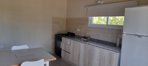 Cabaña / Monoambiente Con Cochera Y Pileta Merlo San Luis