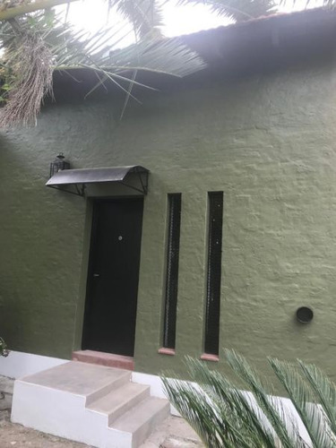 Casa En Venta En Lobos