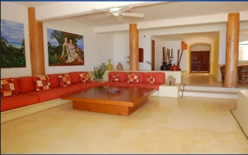 Casa En Venta En Playa Blanca, Zihuatanejo, Gro, México