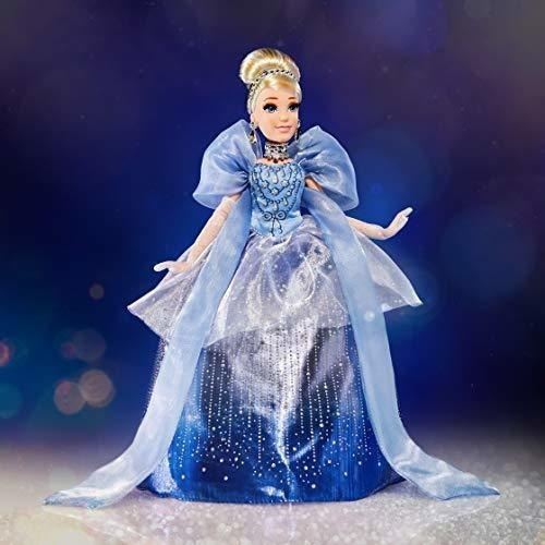Muñe Disney Princess Style Series Holiday Style Cenicienta 