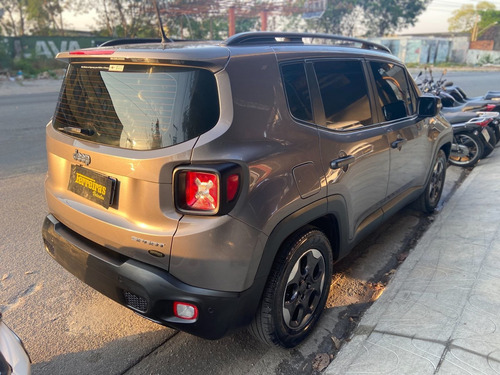 Imagem 4 de 8 de Jeep Renegade Sport Aut 2016/2017