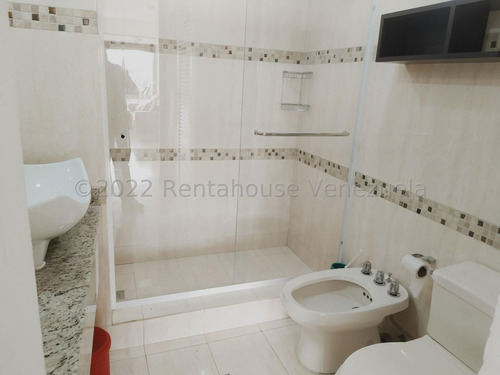 Mb Apartamento (pent-house) En Venta En Colinas De Bello Monte, Distrito Metropolitano