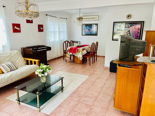 Imagen 4 de 12 de Casa En Alquiler Temporada 2022 - 2023 Pileta Y A/c Country Las Lajas Rodriguez Vacaciones Verano Chalet Se Alquila En Noviembre Diciembre 2022 Y Enero Febrero Y Marzo 2023 Alquiler Temporario