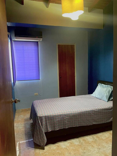 Imagen 10 de 14 de Townhouse En Venta En Naguanagua