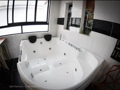 Casa 3 Cuartos 3 Baños
