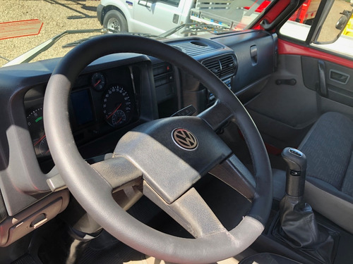 Volkswagen Vw 13-190 2013/2014 Reduzido - Ativa Caminhões