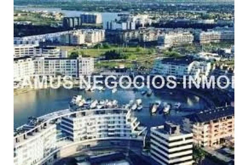 Imagen 22 de 30 de Amoblado. Condominios 2 Ambientes Vista A La Bahia. Balcon.