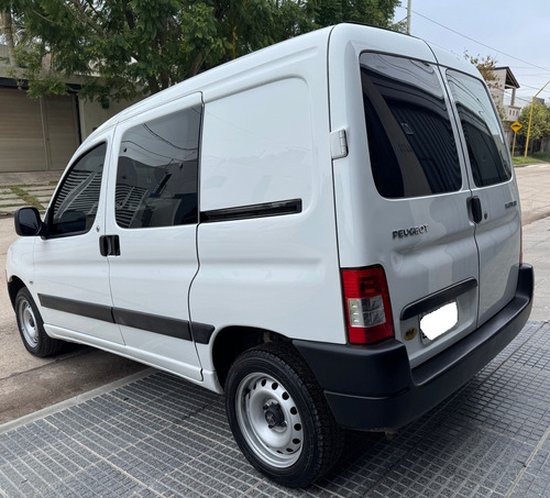 Peugeot Partner 1.4 Furgon Confort 5as