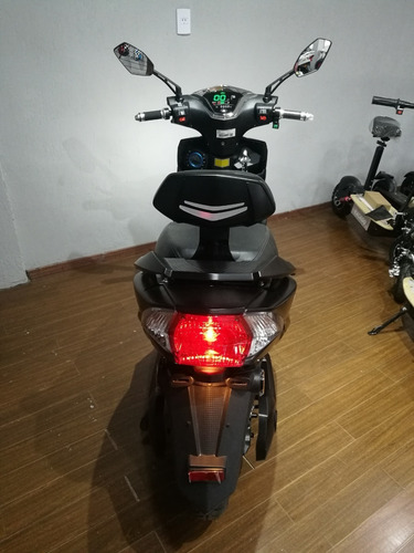 Imagen 22 de 25 de Scooter Electrico Hawk Sunra Litio 3000w Moto Eco Capital