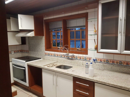 Casa Em Ipanema Com 3 Dormitórios - 169102