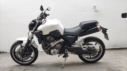 Imagem 2 de 7 de Yamaha Mt-03