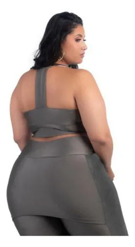Roupa para hotsell pilates plus size