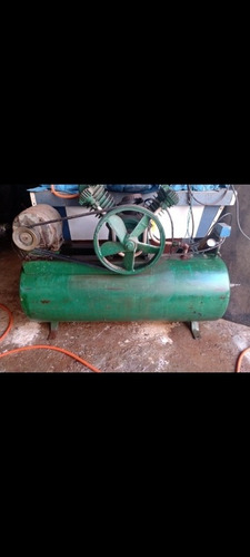 Imagem 1 de 5 de Compressor