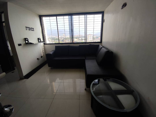 Imagen 8 de 19 de Apartamento En Venta En Urb Bosque Alto, Remodelado 04121994409