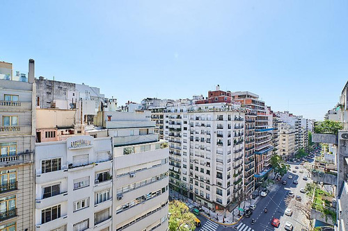 Duplex - Av. Callao Y Av. Quintana - 9 Ambientes - Terraza - 2 Cocheras - Recoleta